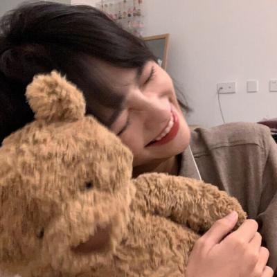 茉莉·梦妮与神奇的催眠书